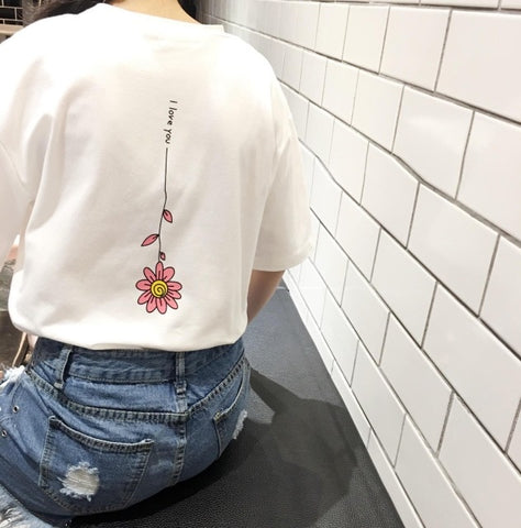 Flower on My Back Statement Aesthetic Tee - Ulzzang Studio